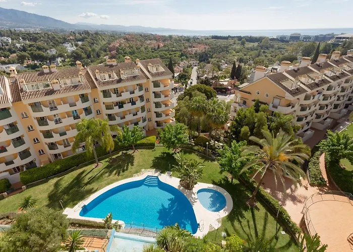 Lägenhetshotell Senorio De Aloha 4*