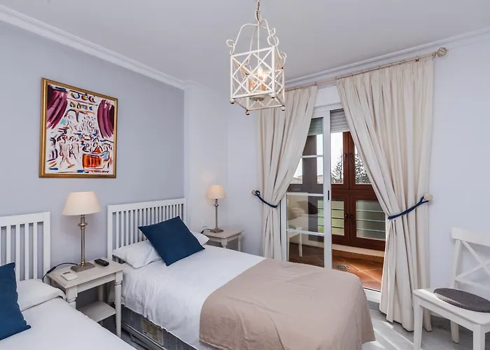 Lägenhetshotell Senorio De Aloha Marbella