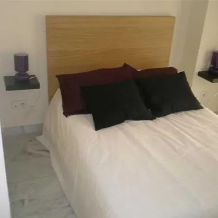 Apart-hotel Señorío De Aloha 4*