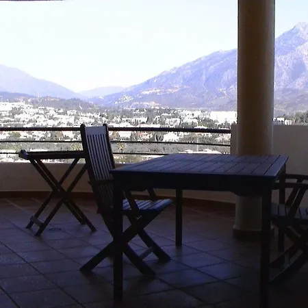 Señorío De Aloha Apartahotel